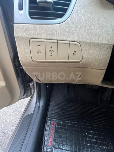 Hyundai Elantra 2013, 146,800 km - 1.8 l - Bakı