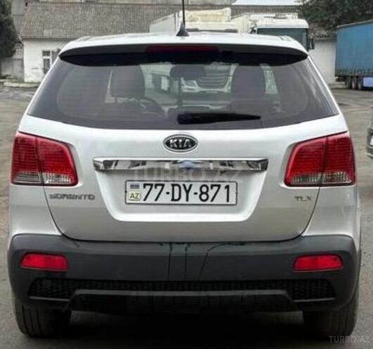 Kia Sorento 2011, 415,000 km - 2.0 l - Lənkəran