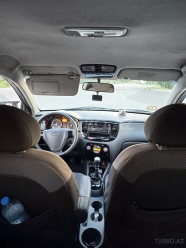 Kia Rio 2006, 422,000 km - 1.5 l - Bakı