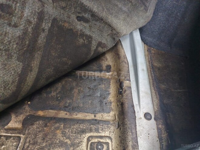GAZ 31105 2004, 203,000 km - 2.3 л - Ağdaş