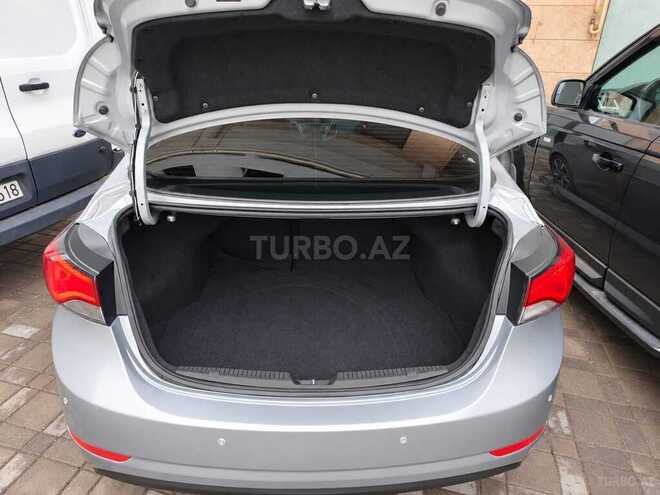 Hyundai Elantra 2015, 200,750 km - 1.8 l - Bakı
