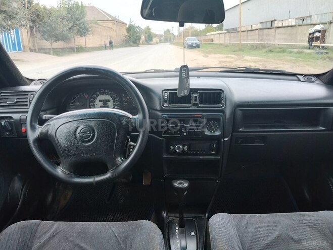 Opel Vectra 1993, 254,200 km - 1.8 л - Bakı
