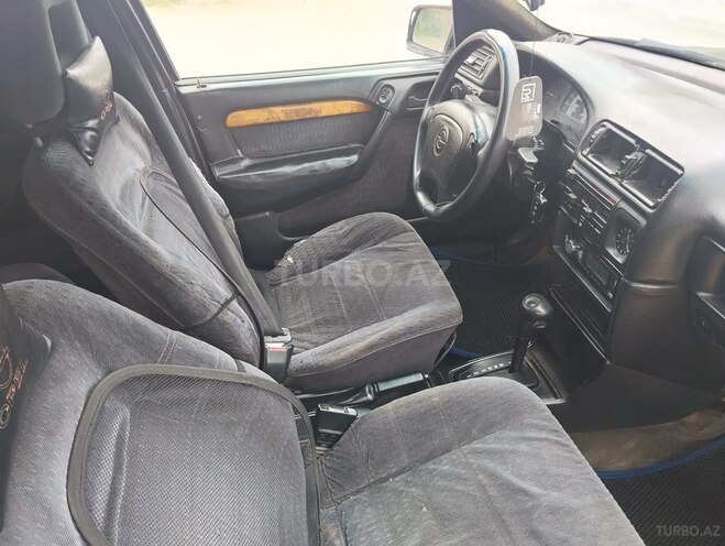 Opel Vectra 1993, 254,200 km - 1.8 л - Bakı