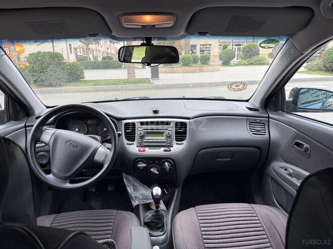Kia Rio 2007, 410,000 km - 1.4 l - Yevlax
