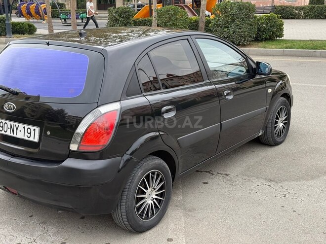 Kia Rio 2007, 410,000 km - 1.4 l - Yevlax