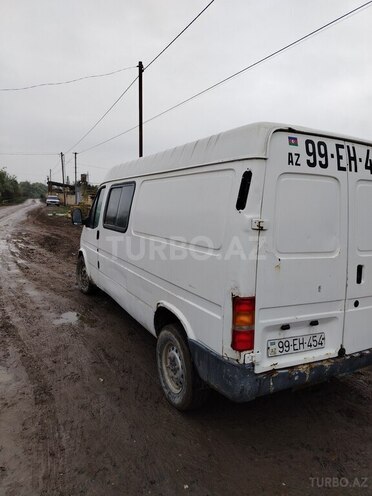 Ford Transit 1998, 250,000 km - 2.5 l - Sabirabad