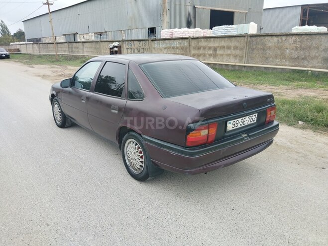Opel Vectra 1993, 254,200 km - 1.8 л - Bakı