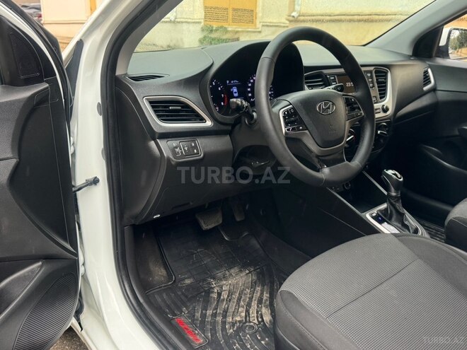 Hyundai Accent 2018, 97,000 km - 1.4 l - Bakı