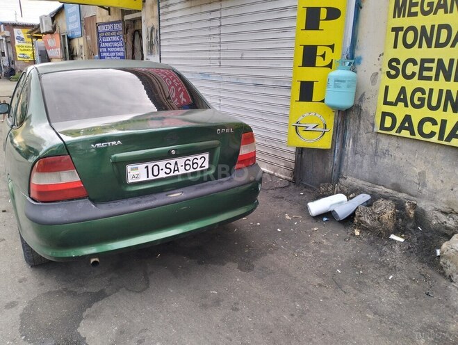Opel Vectra 1995, 400,000 km - 1.6 л - Bakı
