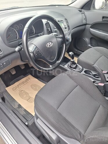 Hyundai i30 2011, 151,000 km - 1.4 l - Bakı
