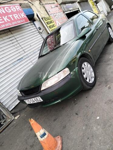 Opel Vectra 1995, 400,000 km - 1.6 л - Bakı