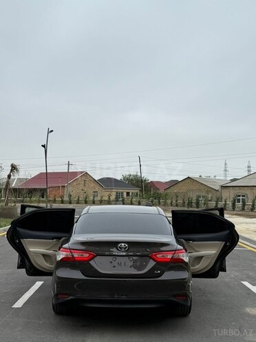 Toyota Camry 2018, 178,832 km - 2.5 л - Sumqayıt