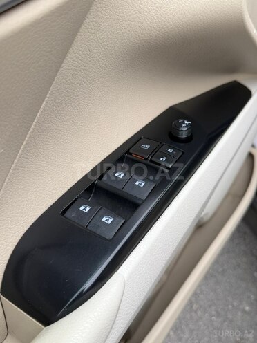 Toyota Camry 2018, 178,832 km - 2.5 л - Sumqayıt