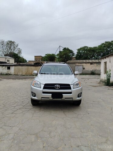 Toyota RAV4 2011, 260,000 km - 2.5 l - Babək