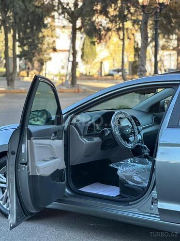 Hyundai Elantra 2019, 152,888 km - 2.0 l - Bakı
