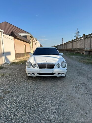 Mercedes E 320 2001, 367,433 km - 3.2 l - Gəncə