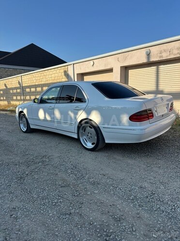 Mercedes E 320 2001, 367,433 km - 3.2 l - Gəncə