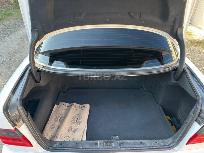 Mercedes E 320 2001, 367,433 km - 3.2 l - Gəncə