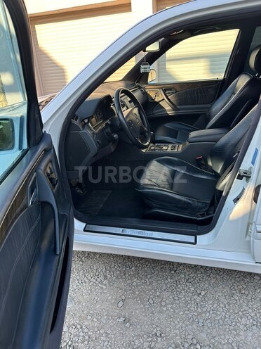 Mercedes E 320 2001, 367,433 km - 3.2 l - Gəncə