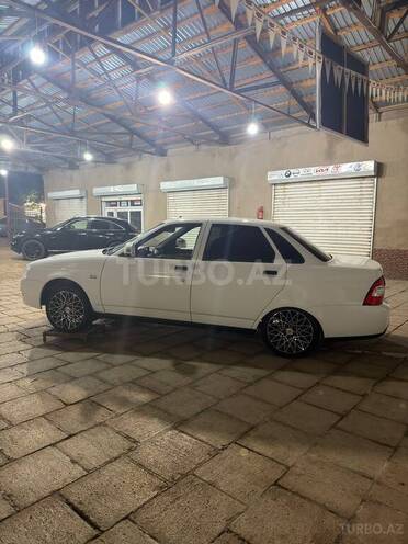 LADA (VAZ) Priora 2015, 178,000 km - 1.6 l - Salyan