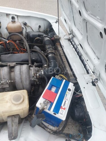 LADA (VAZ) 2107 2005, 53,000 km - 1.5 l - Salyan