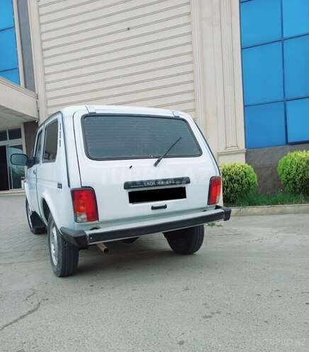 LADA (VAZ) Niva 1987, 100,000 km - 1.6 l - 