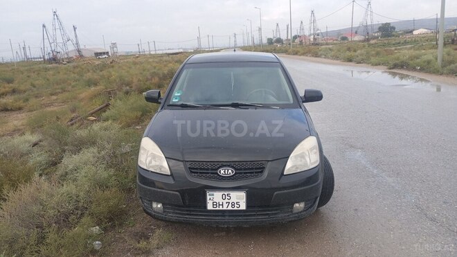 Kia Rio 2006, 300,000 km - 1.4 l - Bakı