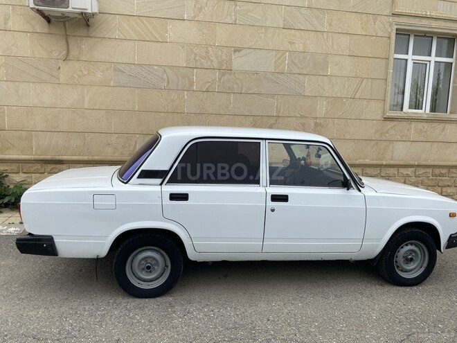 LADA (VAZ) 2107 2011, 72,000 km - 1.6 l - Naftalan