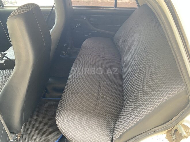 LADA (VAZ) 2107 2011, 72,000 km - 1.6 l - Naftalan