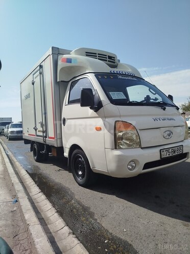 Hyundai H 100 2011, 440,000 km - 2.6 l - Naxçıvan