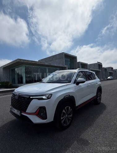 Changan CS 35 Plus 2024, 37,500 km - 1.4 л - Bakı