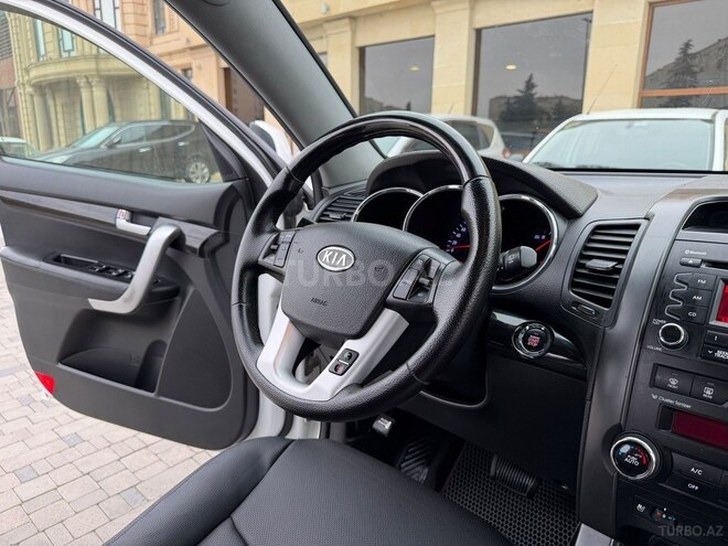 Kia Sorento 2011, 104,000 km - 2.0 л - Sumqayıt