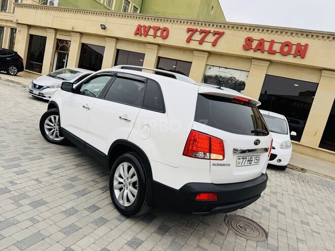 Kia Sorento 2011, 104,000 km - 2.0 л - Sumqayıt
