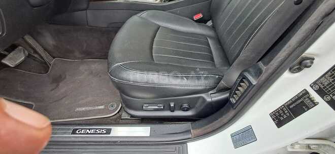 Hyundai Genesis 2009, 397,000 km - 3.8 l - Bakı