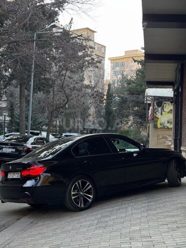 BMW  2018, 130,000 km - 2.0 l - Bakı