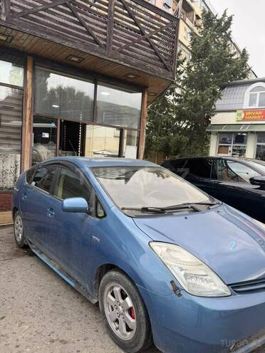 Toyota Prius 2005, 300,000 km - 1.5 л - Bakı