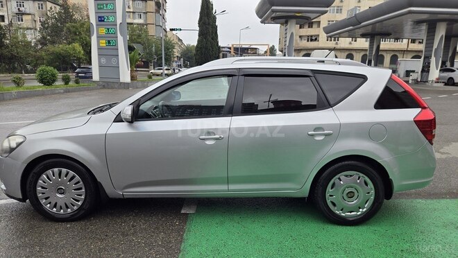 Kia Ceed 2009, 462,000 km - 1.6 l - Bakı