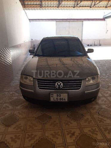 Volkswagen Passat 2002, 264,600 km - 1.8 л - Gəncə