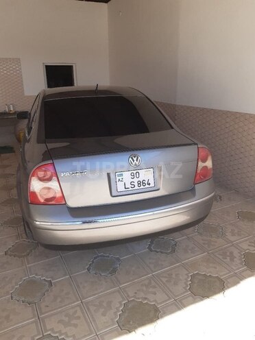 Volkswagen Passat 2002, 264,600 km - 1.8 л - Gəncə