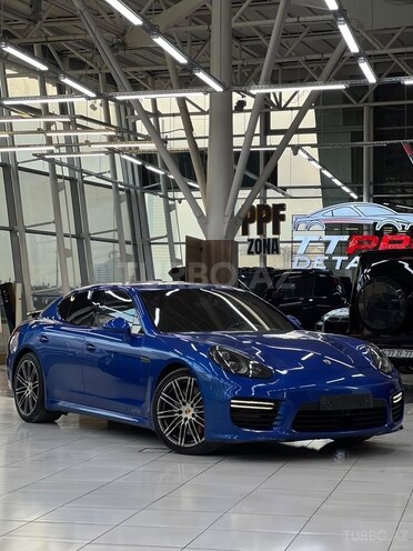 Porsche Panamera GTS 2015, 142,000 km - 4.8 l - Bakı