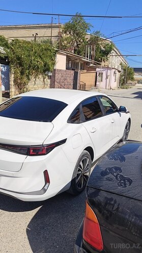 Changan Qiyuan A05 2025, 80,000 km - 1.5 l - Bakı