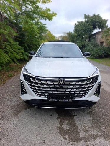 Changan  2025, 28,000 km - 1.5 l - Bakı