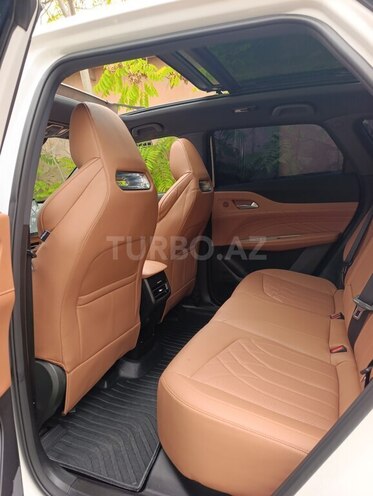 Changan  2025, 28,000 km - 1.5 l - Bakı