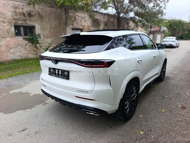 Changan  2025, 28,000 km - 1.5 l - Bakı