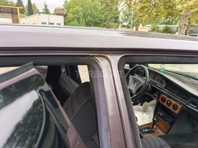 Mercedes 190 1992, 251,455 km - 2.0 l - Bərdə