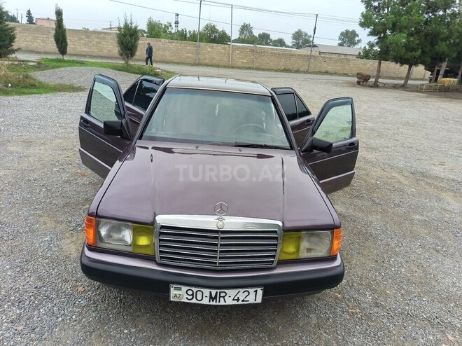 Mercedes 190 1992, 251,455 km - 2.0 l - Bərdə