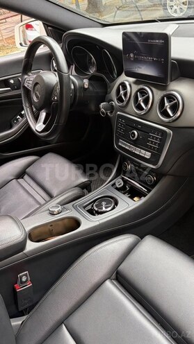 Mercedes CLA 250 2018, 123,417 km - 2.0 l - Bakı