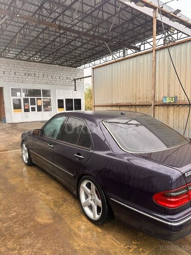 Mercedes E 270 2000, 502,000 km - 2.7 l - Ağcabədi