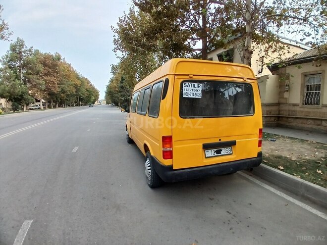 Ford Transit 1997, 400,000 km - 2.5 l - Yevlax