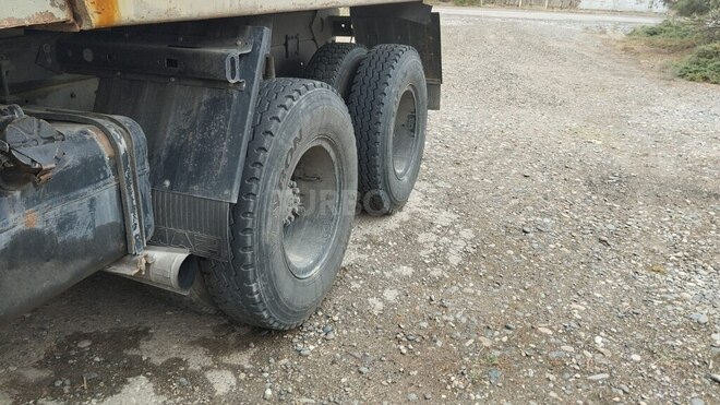 KamAz 55111 1995, 100,000 km - 11.0 l - Neftçala